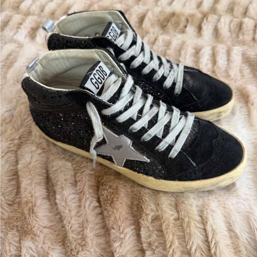 Golden Goose Mid Star Sneakers - Black
Glitter - Size 36 US 6